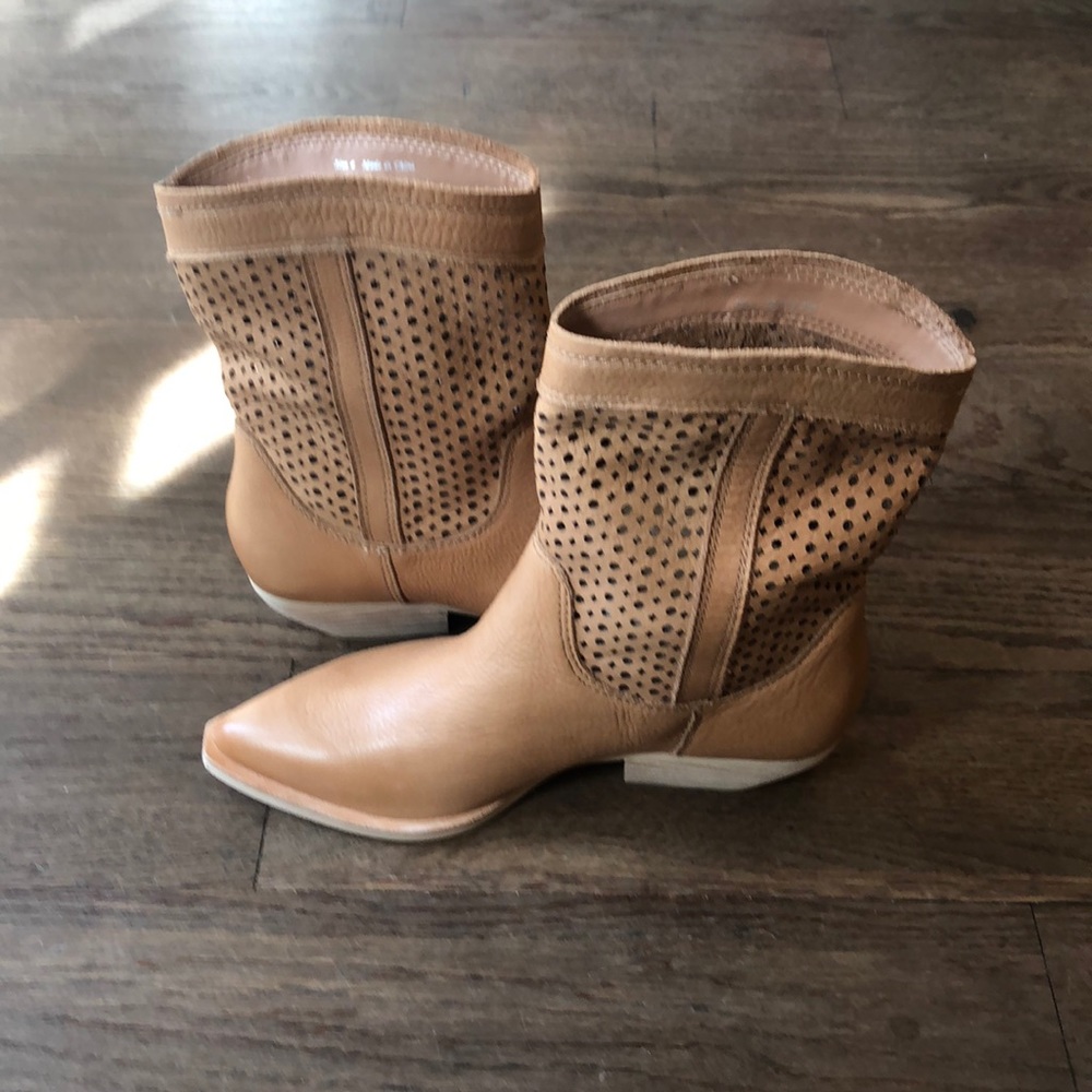 Dolce Vita Union Western Boot- Mocha - Picture 2 of 8